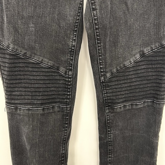 All saints capri jeans, size 26 biker black jeans. - Picture 3 of 4